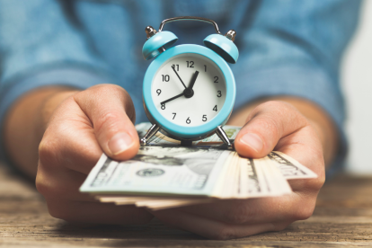 Décimo cuarto sueldo: existe fecha tope para pagarlo.