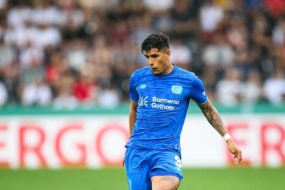 El ecuatoriano tuvo un 94% de precisión en pases y ganó todos sus duelos aéreos.