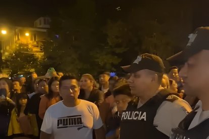 La noche del domingo un enfrentamiento entre extranjeros y nativos se produjo por el sacerdote en Olón