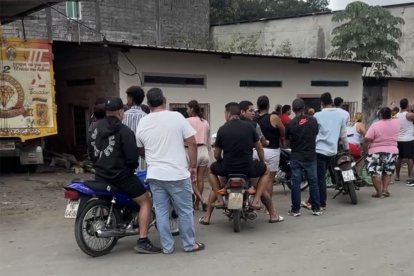 En la habitación del inmueble quedó el cuerpo de la víctima.