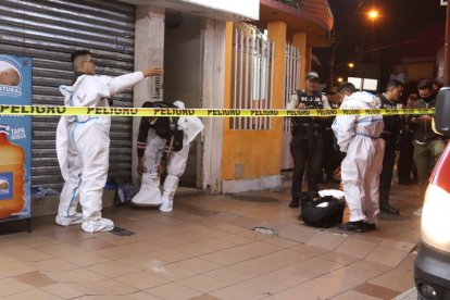 Agentes llegaron al lugar de los hechos.