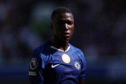 El ecuatoriano Moisés Caicedo es titular indiscutible del Chelsea inglés.