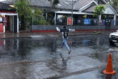 La alerta meteorológica prevé que haya lluvias y tormentas eléctricas en Quito y sus alrededores.