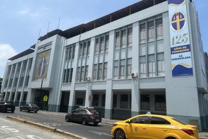 La Unidad Educativa de La Inmaculada (UEBLI), ubicada en el sur de Guayaquil, celebra 125 años de vida institucional.