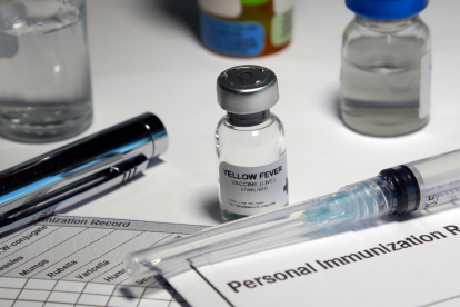 Ecuador deja de exigir vacuna contra fiebre amarilla a cuatro países.