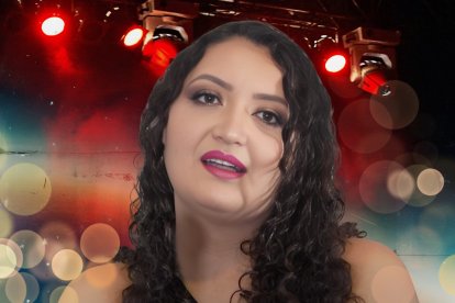 Jenny Romero es una cantante ecuatoriana