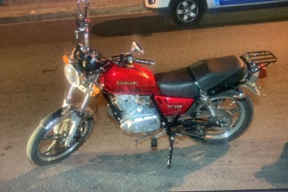Los implicados se movilizaban en dos motos, que fueron retenidas.