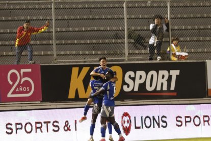 Emelec ganó a Aucas con goles de Juan Pablo Ruiz y Maicon Solís en la fecha 27 de LigaPro.