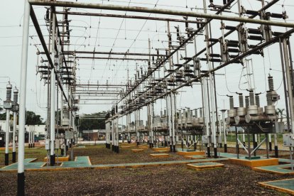 La transición hacia fuentes sostenibles depende de especialistas que la IA no puede reemplazar.