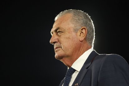 El profesor Gustavo Alfaro clasificó al Mundial 2026 a la selección de Paraguay.