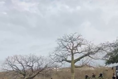 Elementos de Criminalística se desplegaron en la escena para recopilar indicios