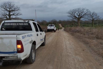 La Policía Nacional se desplegó en la zona tras la alerta del macabro hallazgo