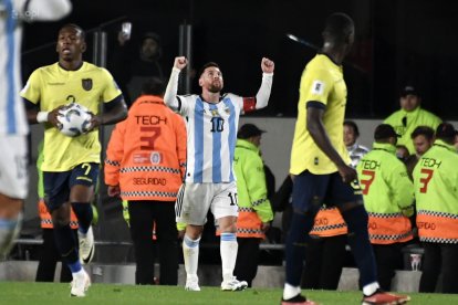 Lionel Messi es baja en la selección argentina.