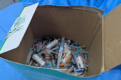 Se incautaron instrumentos de uso quirúrgico.