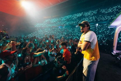 Bad Bunny decidió no presentarse en Estados Unidos en 2025 para proteger a sus fans latinos de posibles redadas del ICE.