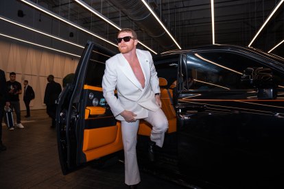 Canelo Álvarez defenderá su titulo ante Crawford.