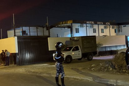 LA VIOLENCIA SE INSTALO COSTA AZUL DEJANDO 4 FALLECIDOS, ENTRE ELLOS UN FUTBOLISTA AG-EXTERNOS