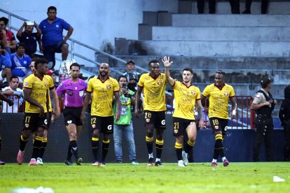 Barcelona SC consiguió una valiosa victoria ante Emelec en el Clásico del Astillero.
