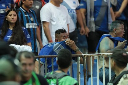 Algunas personas tuvieron que ser auxiliadas tras ser recibir golpes.