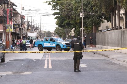 La unidad judicial fue evacuada por la alerta de explosivos.