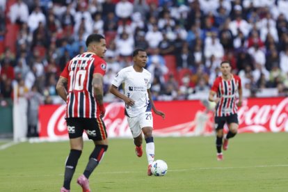 Los albos sacaron una buena ventaja en casa sobre los paulistas.