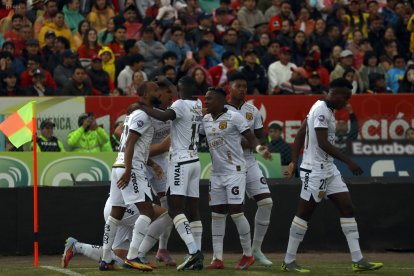 Barcelona SC consiguió un importante triunfo en la visita a Deportivo Cuenca.