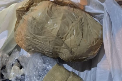 La droga que se incautó en un gallinero de Zapotillo.