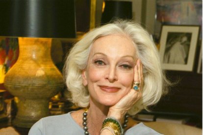 Carmen asegura que lleva una vida espiritual y, además, disfruta de su hija y de sus cuatro nietos.