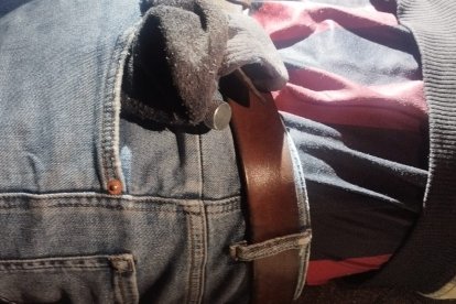 El delincuente recibió impactos de bala tras no acatar lo que dijo el celador del conjunto.