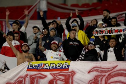 Varios hinchas acompañaron a Liga de Quito en el partido ante Sao Paulo.