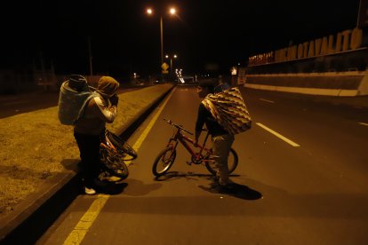 Los habitantes deben ingeniárselas para abastecerse de gas.