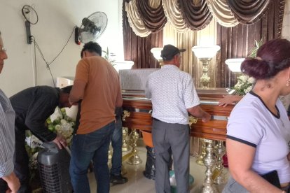 Los parientes lo velaron en un domicilio de Las Lojas, en Daule.