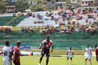 22 de Julio, club donde militaba Jonathan González, enfrenta a Liga de Portoviejo, en un partido del torneo de segunda categoría.