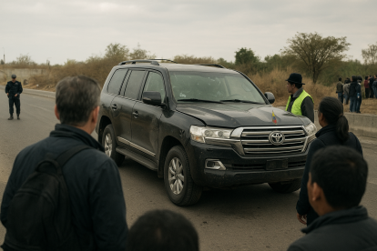 Convoy gubernamental fue atacado por protestas del paro nacional.