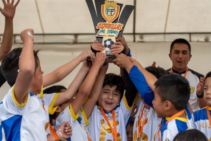 La academia GTC festejó el título y el cupo al torneo nacional de Estrellas del Futuro.
