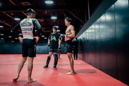 Adrián y Andrés Luna (hermanos gemelos) son parte del UFC PI.