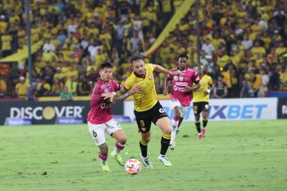 Barcelona SC vs. Independiente del Valle: crucial victoria para los Rayados en Guayaquil.