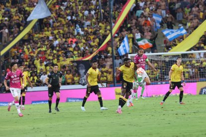 Independiente del Valle amplió su ventaja sobre Barcelona SC.