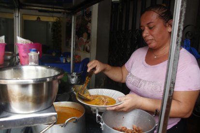 Los desayunos se preparan en el momento en que los clientes los piden.