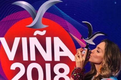 En el 2018, Mirella se alzó con la Gaviota de plata en el Festival Viña del Mar.