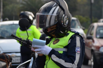 Conoce cómo rige el pico y placa en Quito.