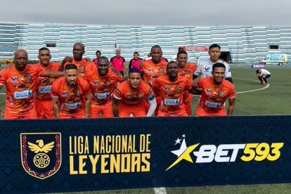 Naranja Mekanica uno de los equipos participantes.