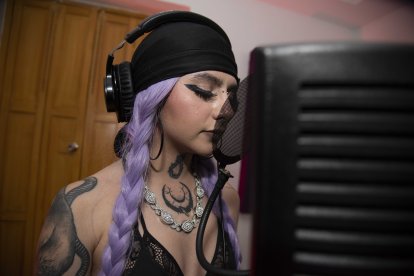 La joven busca expandir su música a nivel internacional.