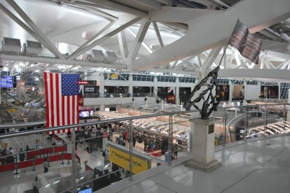 El aeropuerto JFK de Nueva York habría sido el destino donde aterrizó la viajera de 'Torenza'.