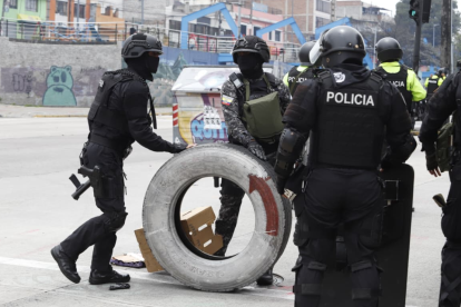 Se mantienen cierres viales en Imbabura y Pichincha este 20 de octubre.