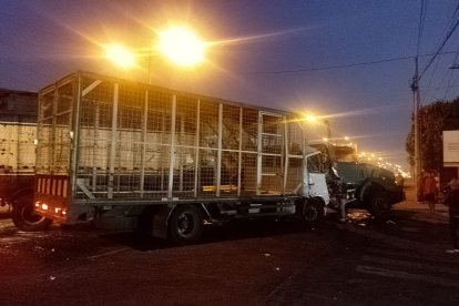 Dos vehículos pesados tuvieron una colisión en la zona.