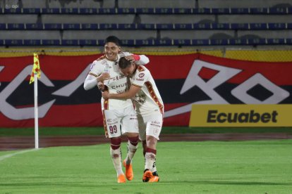 Deportivo Cuenca ganó en Quito y es el puntero del segundo hexagonal final.