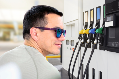 Presidente Daniel Noboa anuncia rebaja en el precio del diésel.