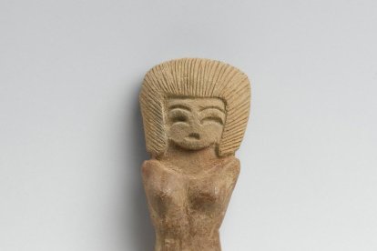 En la cultura Valdivia, en Ecuador, se utilizaban figurillas femeninas para redir homenaje a su fertilidad.