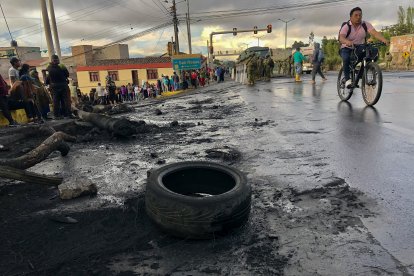 Durante el paro nacional se denunciaron abusos e uso excesivo de la fuerza por parte de las Fuerzas Armadas y Policía Nacional, en contra de los indígenas.